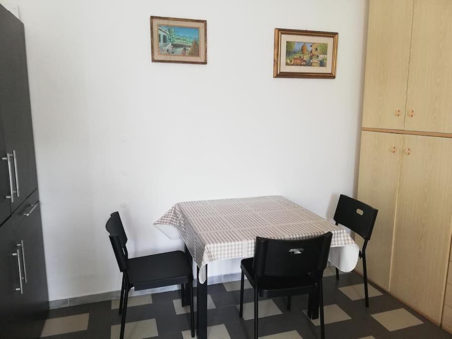 דירות בארי La Casa Di Periferia מראה חיצוני תמונה