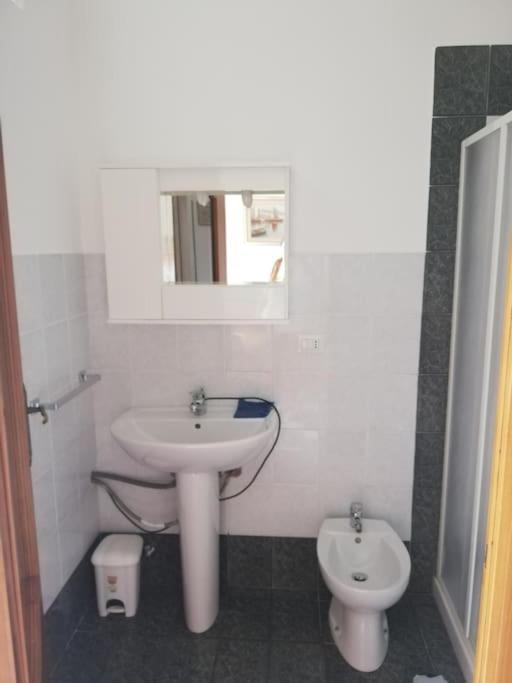 דירות בארי La Casa Di Periferia מראה חיצוני תמונה